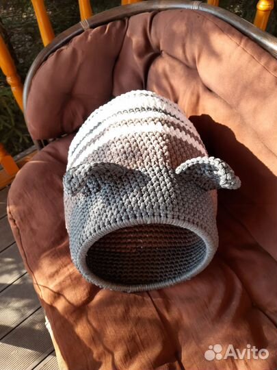 Домик вязаный для кота/кошки или маленькой собачки