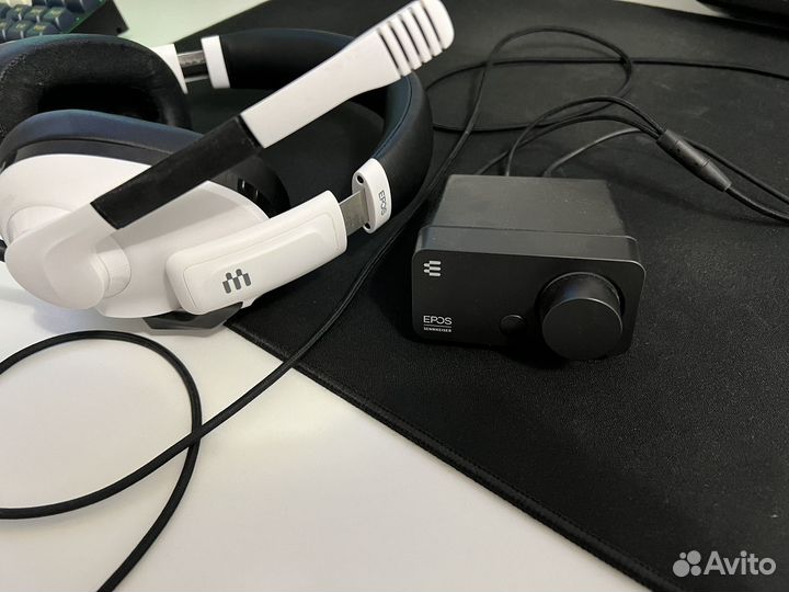 Игровые наушники