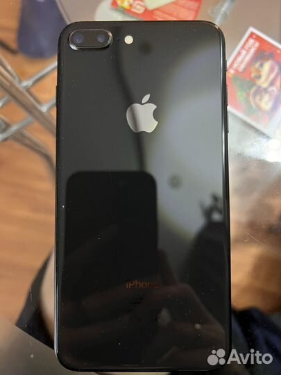 iPhone 8 Plus, 64 ГБ