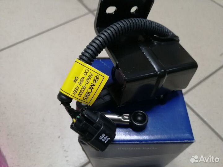 Датчик положения кузова Санта Фе, Соренто. Новый