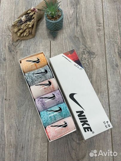 Носки Nike Tie dye высокие в подарочной упаковке