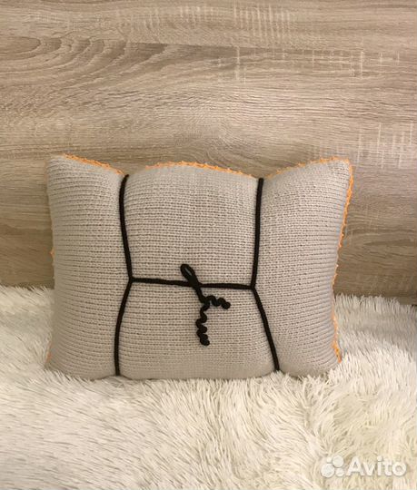 Подушка-грудь (ручная работа)