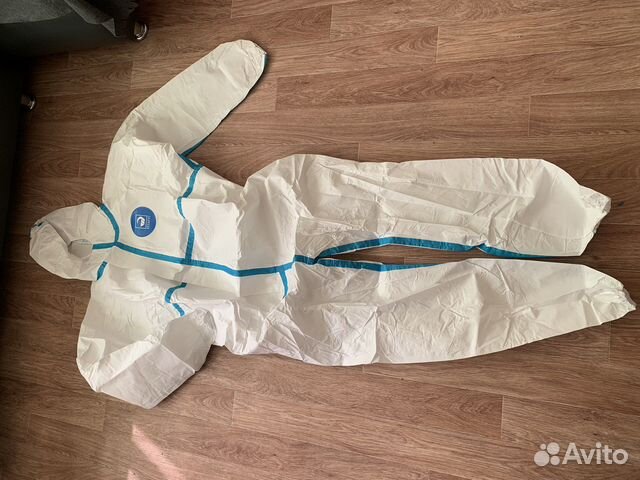 Комбинезон защитный медицинский