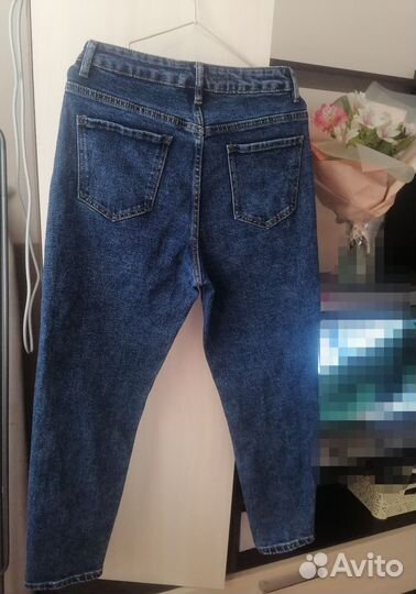 Джинсы