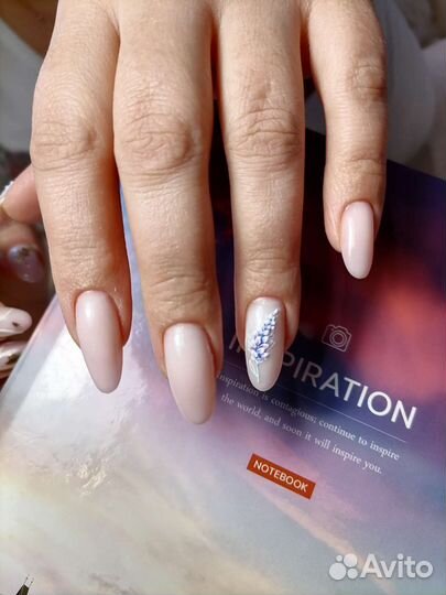 Мастер маникюра