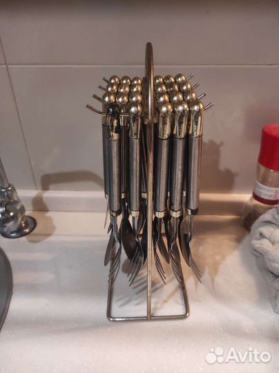 Набор столовых приборов