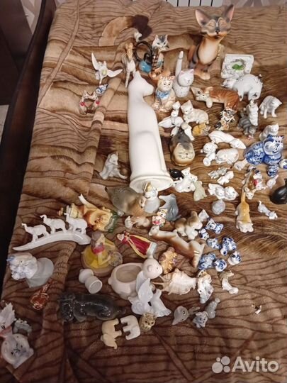 Фарфоровые статуэтки