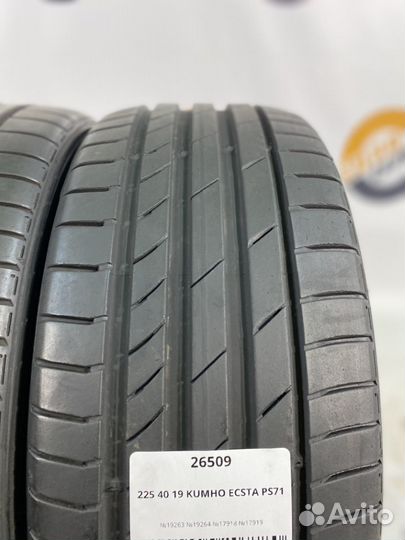 Kumho Ecsta PS71 225/40 R19 89Y