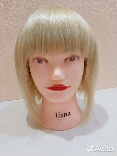 Парик короткий светлый