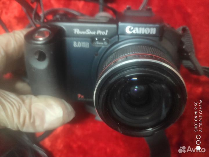 Фотоаппарат зеркальный 