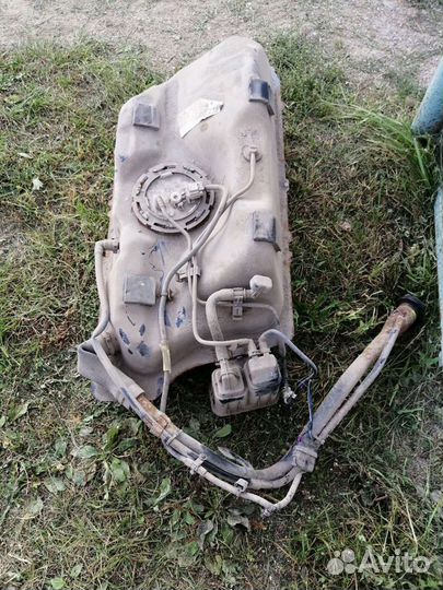 Топливный бак Chevrolet Aveo T300