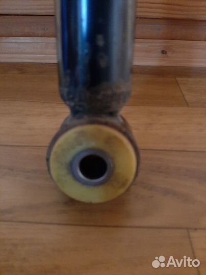 Амортизатор задний Шевроле Круз