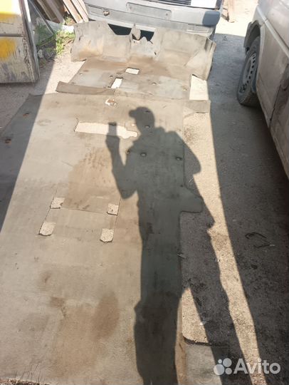 Ковёр напольное покрытие VW caravelle t4