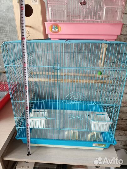 Клетка для крупного попугая и маленького попугая