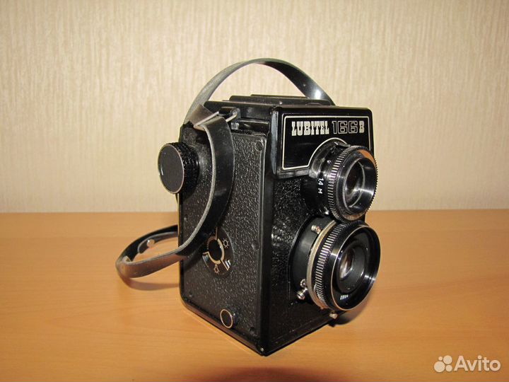 Фотоаппарат (цветной) lomo lubitel 166B
