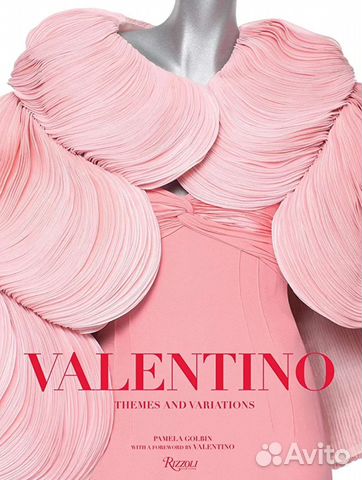 Книга Valentino: Themes and Variations