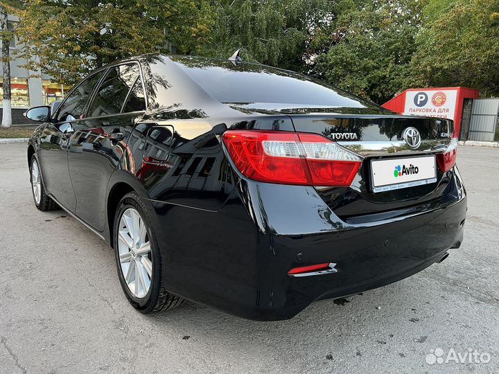 Toyota Camry, 2013
