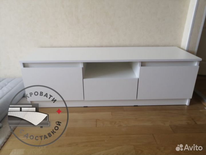 Тумба под телевизор