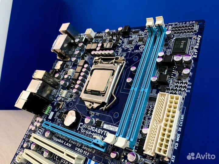 Материнская плата Gigabyte GA-H55M-D2H + процессор
