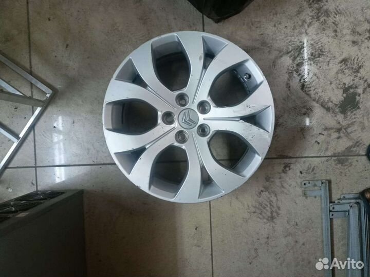 Литые диски r17 на Citroen