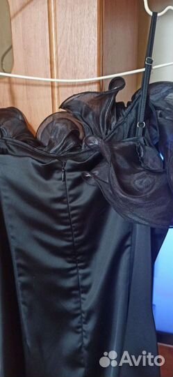 Платье вечернее