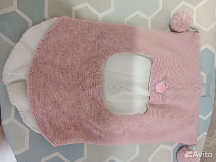 Зимняя шапка на возраст 4-6 лет.Состояние отличное