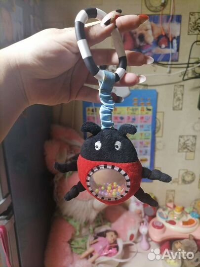 Игрушка подвеска с вибрацией