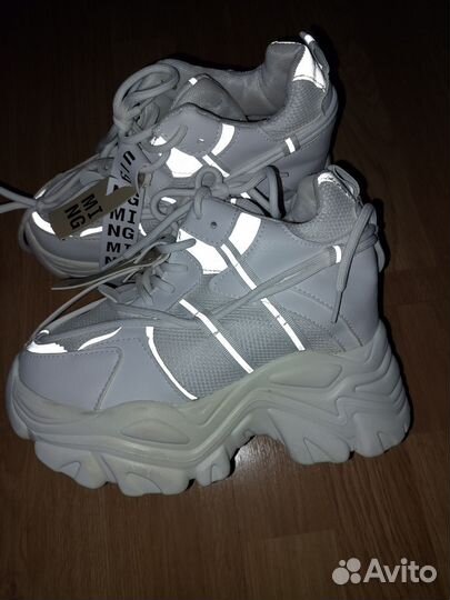 Кроссовки на платформе 35-36