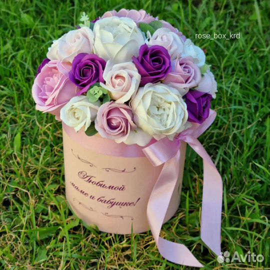 Букет из мыльных роз и пионов, именной букет