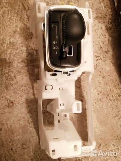 Ручка АКПП Mitsubishi Outlander 3