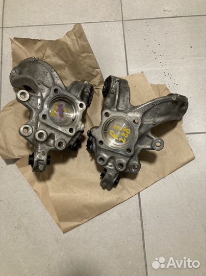 Задние кулаки Honda CR-V 3