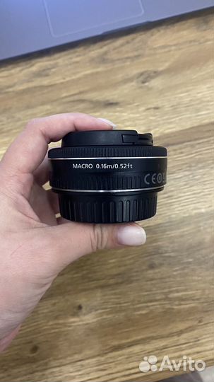 Объектив canon efs 24mm 2.8