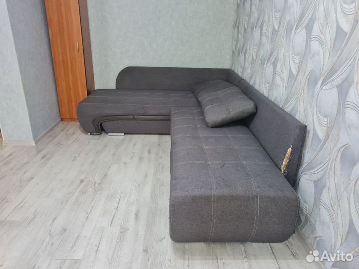 Угловой диван