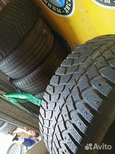 Marshal I'Zen Wis KW19 235/55 R17 103T