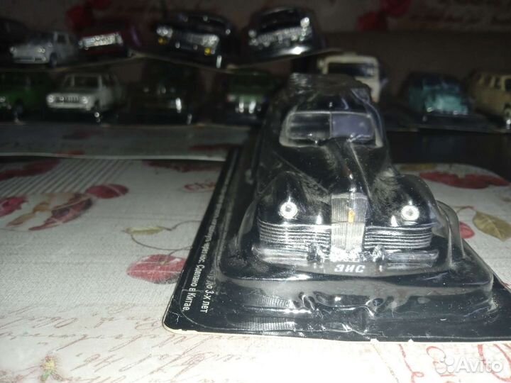 Модель Автолегенды СССР Deagostini зис-110 1:43