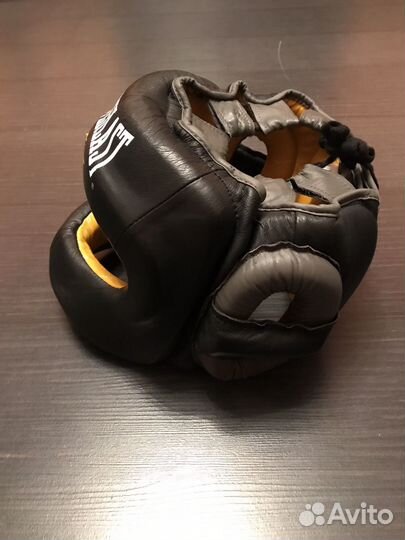 Боксерский шлем Everlast