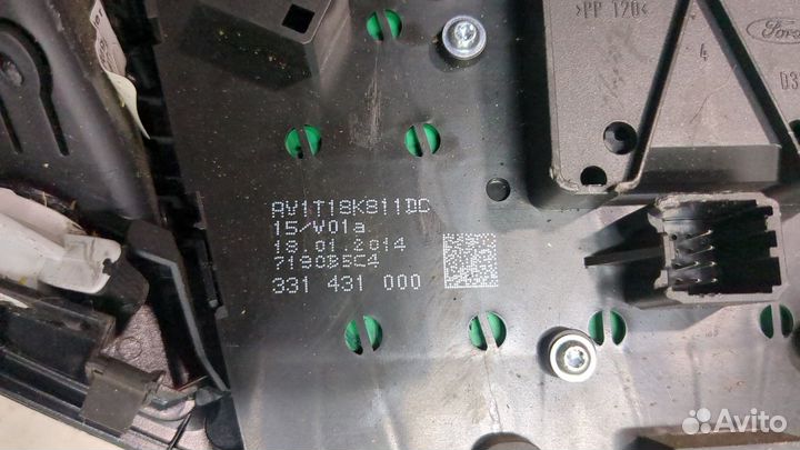 Панель управления магнитолой Ford Fiesta, 2014