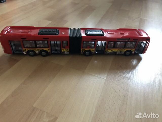 Игрушка автобус