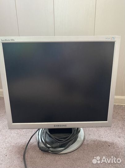 Монитор Samsung syncmaster 920n