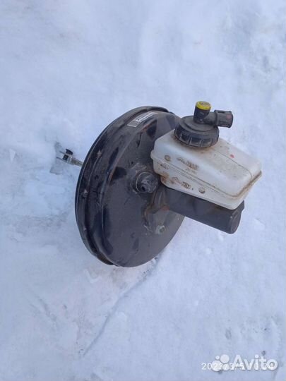 Вакуумный усилитель тормозов рено сандеро