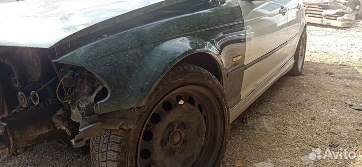 Крыло bmw e46