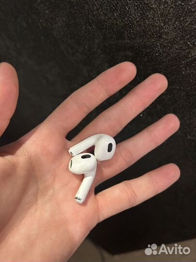 Наушники без кейса Airpods 3