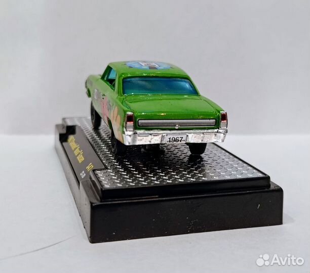 Модель 1967 Chevrolet Nova Gasser M2 Machines 1:64