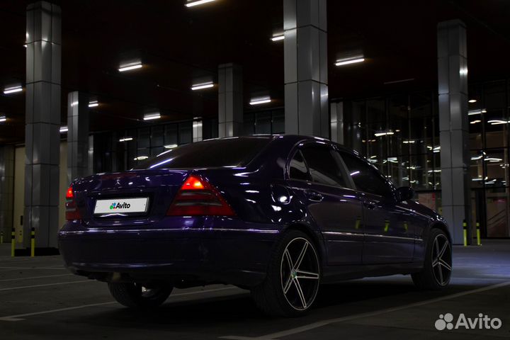 Mercedes-Benz C-класс 2.6 AT, 2000, 302 000 км