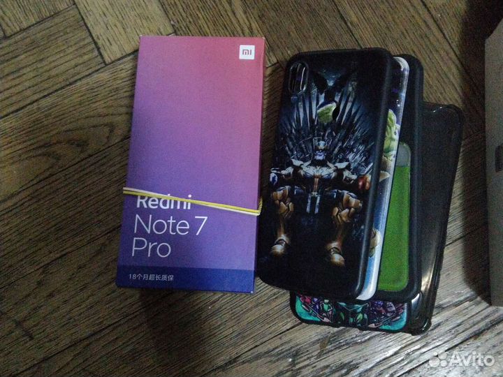 Коробка от iPad и разные