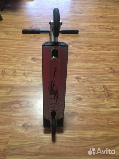 Трюковой самокат North tomahawk