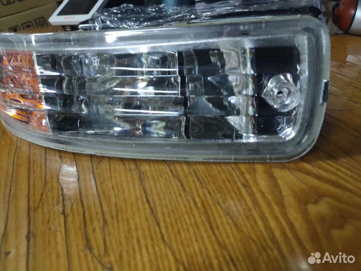 Corona190.поворонник на бампер