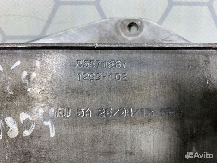 Радиатор масляный Chevrolet Cruze F18D4