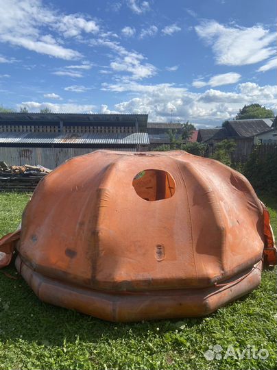 Плот спасательный надувной