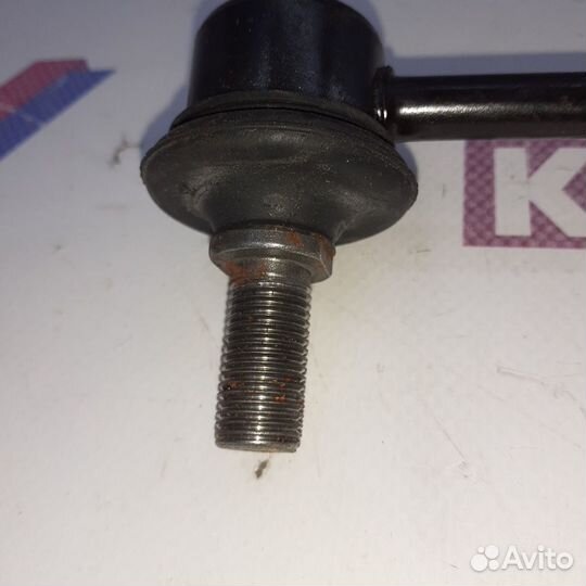 Стойка стабилизатора переднего левая